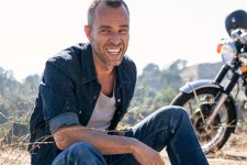 JR Bourne 3.jpg