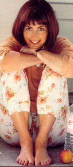 dana-delany-feet.jpg