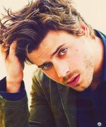 francois-arnaud-en-christian-grey.jpg