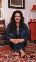 lauren-graham-feet-3A.jpg