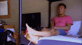 tom-daley-piedi-feet-e.gif