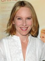 Amy Ryan.jpg