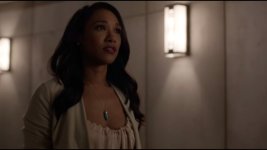 Iris West 02.jpg