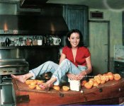 Shannen-Doherty-Feet-320867.jpg