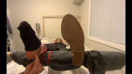 Gwen's First Foot Tickle - Episode 4 (PART 1) 2.png