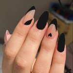 black-nail-art-nude-nails-black-heart.jpg