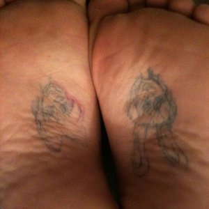 both soles post tickle by crdust d6nsgsk