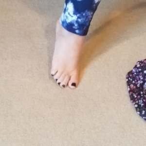 wife foot1