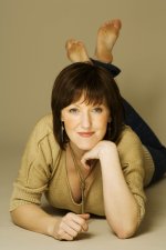 Kacey-Ainsworth-Feet-919082.jpg