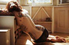 if_you_like_tattoos_get_in_here_40_photos0_1391540965.jpg