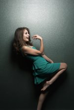Willa-Holland-Feet-686618.jpg