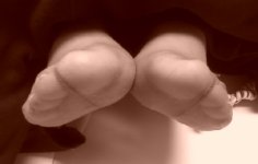 mary_s_sepia_stockinged_feet_6_by_osco89-d7i1img.jpg