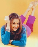 Amrita-Arora-Feet-378563.jpg
