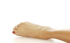Eva-La-Rue-Feet-969970_1.jpg