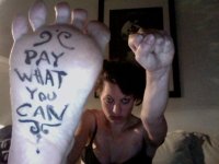 Amanda-Palmer-Feet-566650.jpg