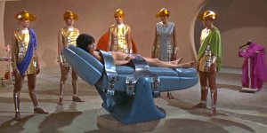 Daliah-Lavi-Feet-1159598.jpg