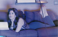 Dana-Delany-Feet-120165.jpg