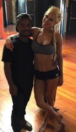 C-J--Perry-Feet-2132114.jpg