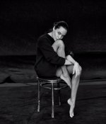 Angelina-Jolie-Feet-2102014.jpg