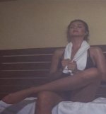 Lynda-Carter-Feet-1339083.jpg