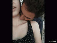 tumblr_mondbwCT5X1s6m6jfo1_400.gif