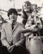 with Peggy Lipton eqwZ1r9fjgxo1_500.jpg
