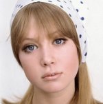 pattie boyd eyes 1.jpg