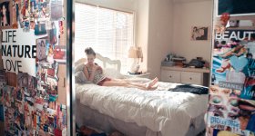 Taissa-Farmiga-Feet-1099167.jpg