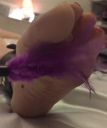 Chatouillée barre 1.jpg