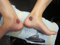 katy-perry-feet-tattoo-1024x767.jpg