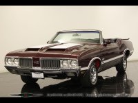 Olds70Burgundy1.jpg