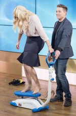 HollyWilloughby_ThisMorning tights (3).jpg