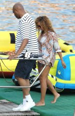 Beyoncé-Knowles-Feet-1102351.jpg