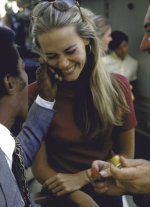 Peggy Lipton with Sammy Davis mod sual.jpg Peggy Lipton with Sammy Davis mod sual.jpg