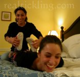 realtickling0015.JPG