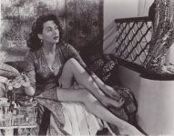 Yvonne-De-Carlo-Feet-542258.jpg