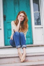 Maggie-Geha-Feet-1089812.jpg