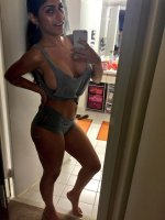 Mia-Khalifa-Feet-1641369.jpg