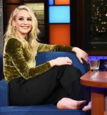 Jennifer-Lawrence-Feet-3285841.jpg