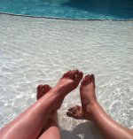 Beachfeet4.jpg