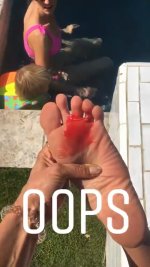 Nina-Dobrev-Feet-3646915.jpg Nina-Dobrev-Feet-3646915.jpg