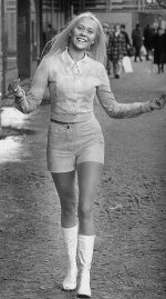 girl-hotpants-38-abba-agnetha.jpg