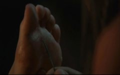 Ziyi-Zhang-Feet-4.jpg