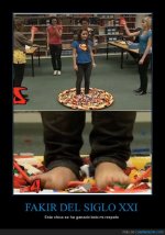 CR_468601_2ddb148825264665a972d36bd616a8fd_fakir_del_siglo_xxi.jpg