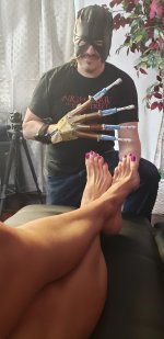 MikaylaFeet.jpg
