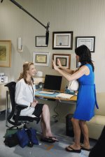 Lisa-Kudrow-Feet-780091.jpg