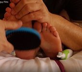 feettickle03.jpg