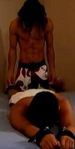 tickle1.JPG tickle1.JPG