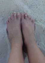 Avafeet3.png Avafeet3.png