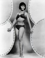 Yvonne-Craig-Feet-3275815.jpg